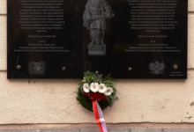 Budapeszt: Polskie kwiaty w Zaułku Corvina 